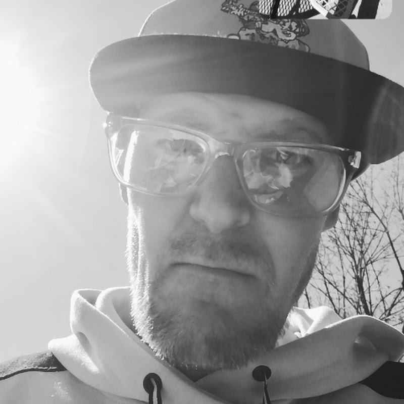 HippieJohnthefishermon